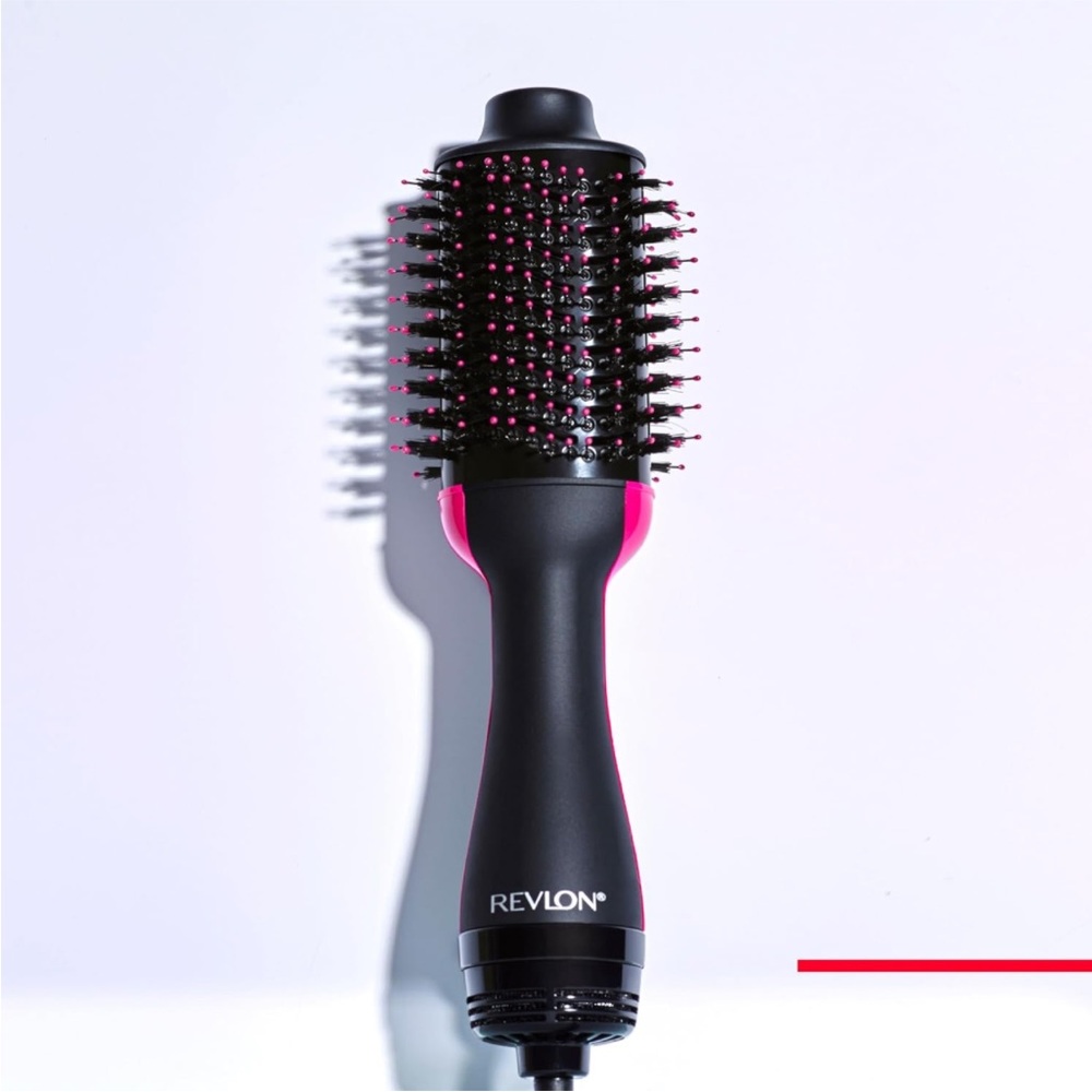 Very Gently used revlon one step!